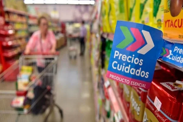 El gobierno busca un acuerdo para congelar precios de la canasta básica