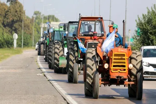 Arrancó el paro del campo