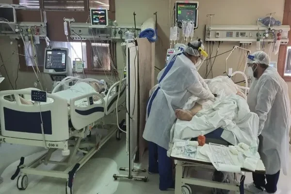 Reportaron 35.468 nuevos casos de Covid-19 y 695 fallecidos en las últimas 24 horas