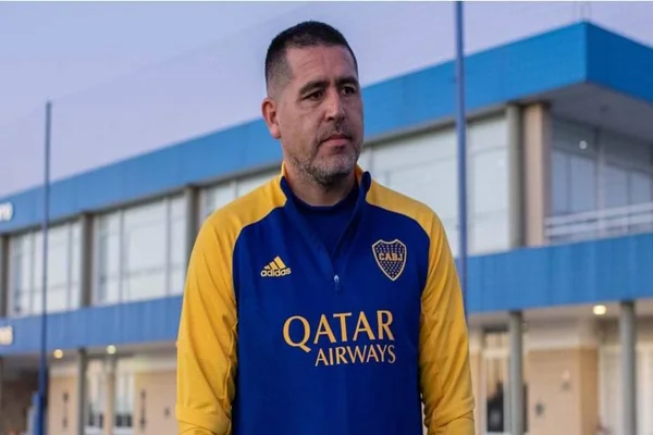 Riquelme se presentó en el entrenamiento