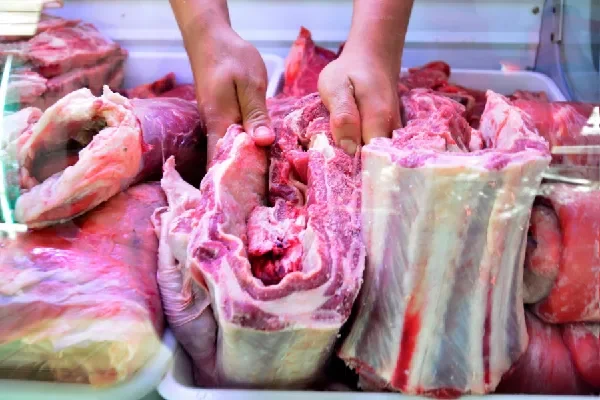 carne en gondolas