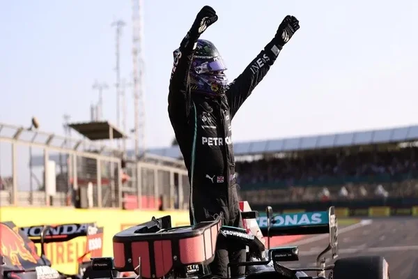 f1 hamilton