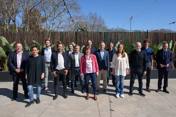 Bullrich, Macri, Larreta, Vidal y los principales líderes de Juntos por el Cambio.