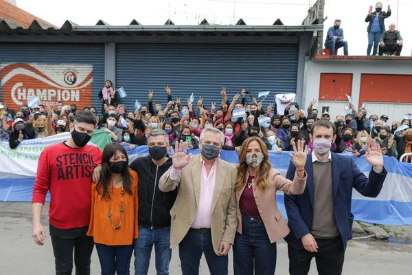 Alberto Fernández visitó el oeste del Conurbano y destacó que "ahora la producción y el trabajo son posibles"