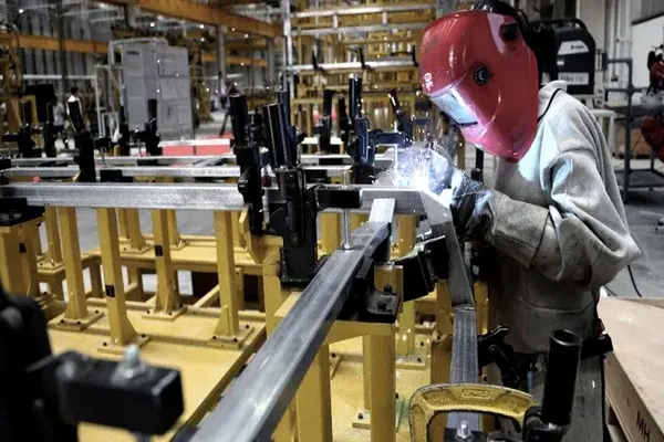 El nivel de actividad de las pymes industriales creció 20,2% en agosto