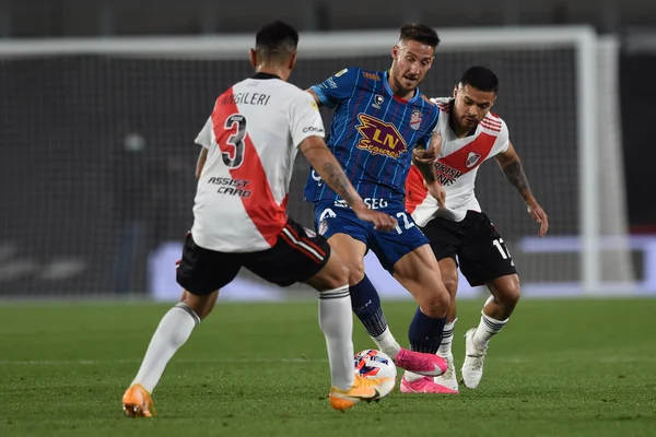 River le gana a Arsenal 1 a 0 en el Monumental