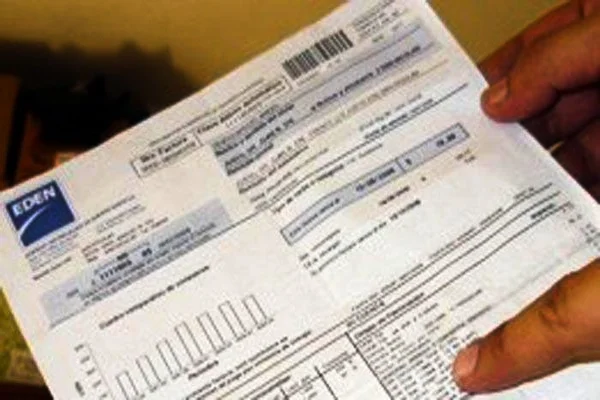 El Gobierno extendió el congelamiento de las tarifas eléctricas hasta abril de 2022