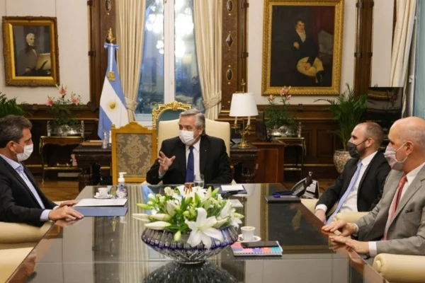 Alberto Fernández, Sergio Massa y Martín Guzmán. Foto archivo.