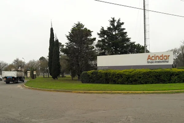 Los vigiladores privados de Acindar lograron un significativo reajuste por tareas adicionales