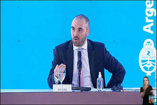 El ministro Guzmán, en la presentación de la negociación de la deuda con el FMI