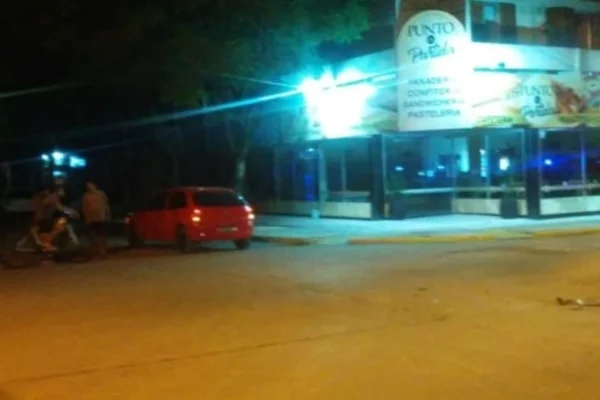 Colisionaron un automóvil y una moto