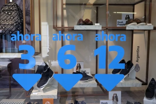 El Gobierno extendió el programa 'Ahora 12' hasta junio, aunque quitó las 30 cuotas