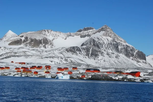 La Base Esperanza.