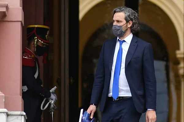 Cafiero viajará a EEUU para reunirse con el secretario de Estado en medio de las negociaciones con el FMI