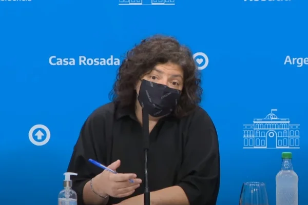 Carla Vizzotti anunció la firma de un nuevo contrato con Pfizer y afirmó que hay "un descenso" de casos