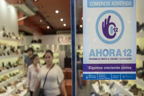El Gobierno avanza en la renovación del programa Ahora 12