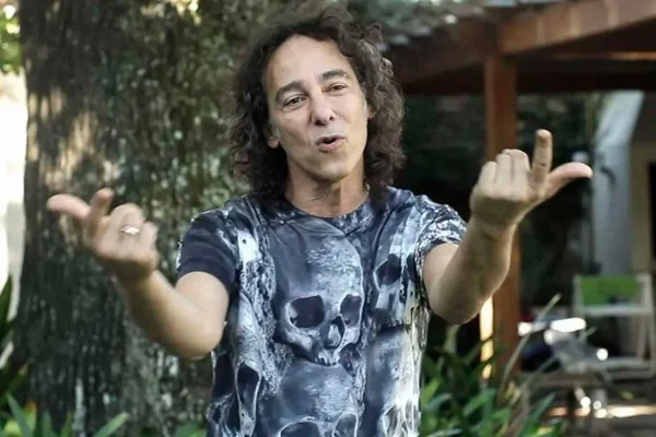 Javier Calamaro dijo que la pandemia "es una excusa para tener dominada a la sociedad mundial"