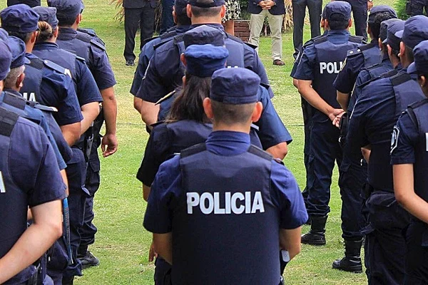 Desde el Gobierno de la Provincia de Buenos Aires anunciaron que están abiertas las inscripciones para el Ingreso a las Escuelas de Formación Policial.