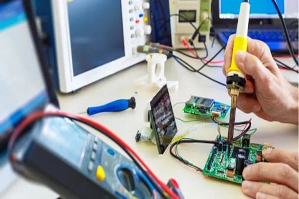 Hoy se conmemora el Día Internacional del Técnico Electrónico