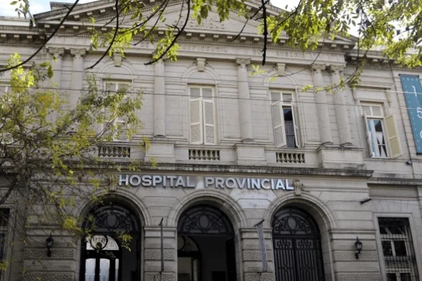 La nena fue trasladada al hospital Provincial donde continúa internada por problemas del corazón