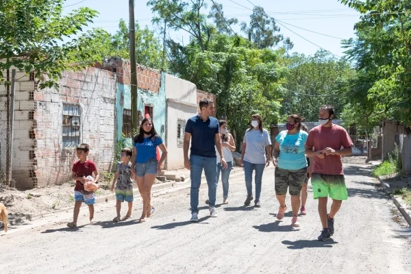 “Nos pone muy felices ver el crecimiento de barrio Los Provincianos”
