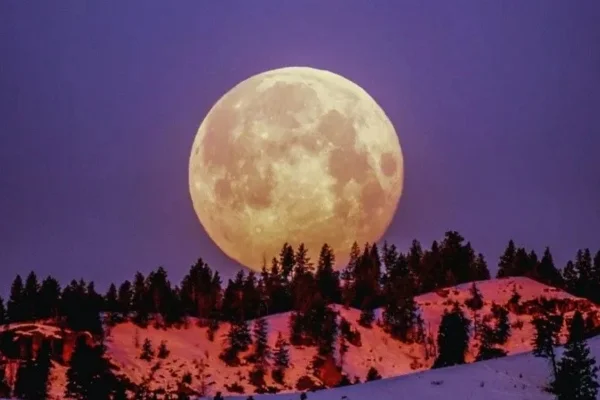 Luna de Nieve 2022: Cuándo y a qué hora podrá verse en la Argentina