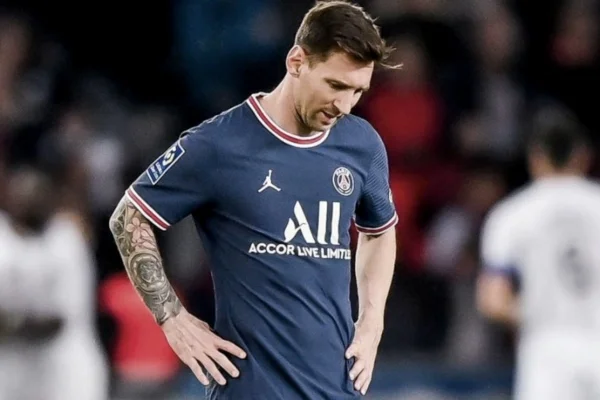 Paris Saint Germain, líder de la Ligue 1 de Francia y con el astro Lionel Messi, buscará su tercera victoria consecutiva. Foto: AFP