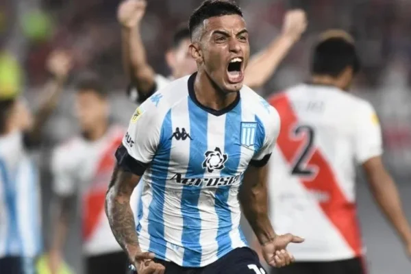 Racing le empató 2-2 a River