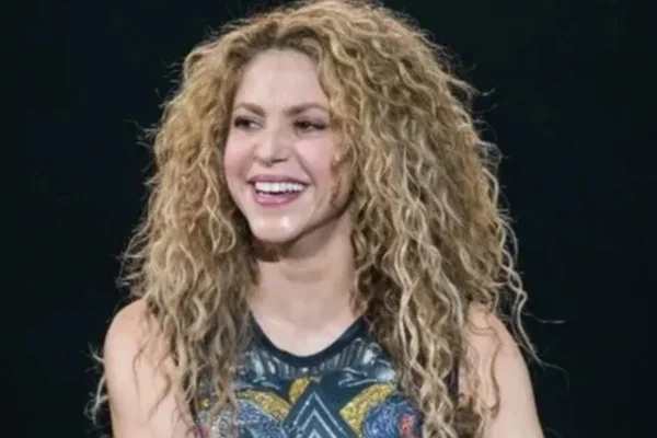 Shakira cumple 45 años