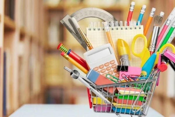 La canasta escolar llega con aumentos de hasta 130% en algunos artículos