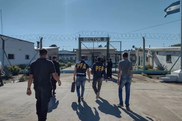 Presos del penal de Junín transmitían pornografía infantil