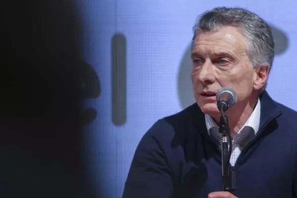 Macri cuestionó la intención del Gobierno de regular las redes sociales