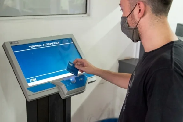 Actualizá tu tarjeta Sube en el Cemac o la Terminal y obtené el descuento del boleto escolar