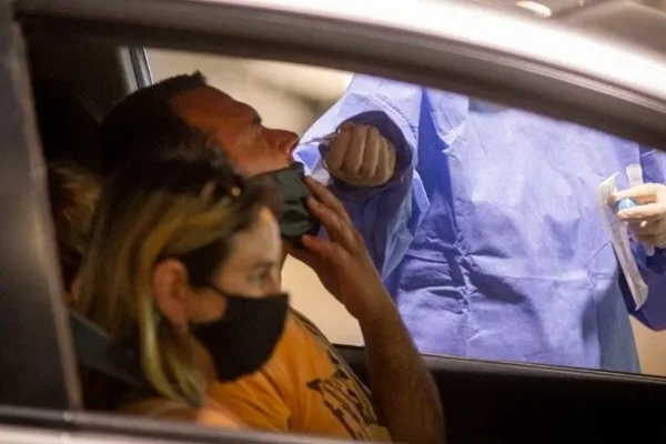 Se registraron 8362 nuevos casos y 93 muertes por covid en Argentina