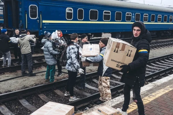 Comenzó el corredor humanitario en Ucrania pero denuncian que las tropas rusas siguen atacando
