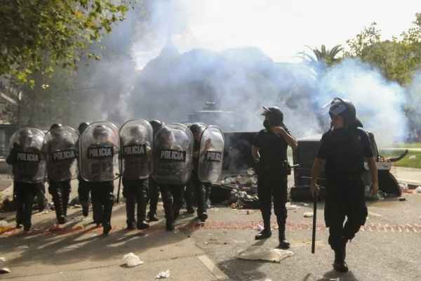 El Gobierno porteño pondrá vallas en el Senado