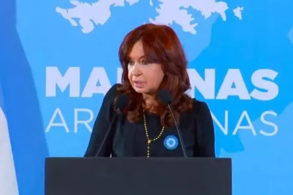 "En el mundo no hay buenos ni malos, hay intereses"