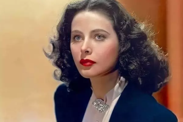 Heidi Lamarr, la mujer que inventó el wifi