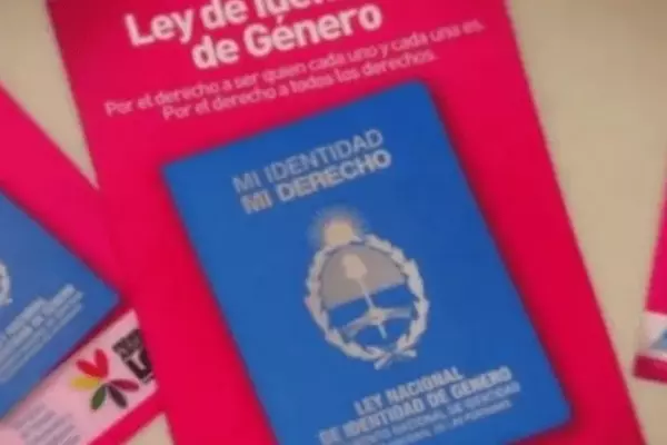 Más de 8.500 ejemplares de cambio de género se tramitaron en el verano