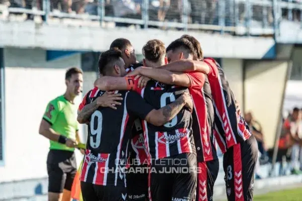 Chacarita venció a Almagro 3 a 1