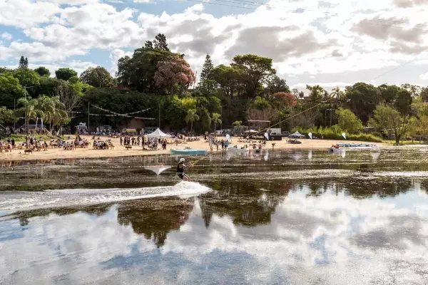 Cada fin de semana, disfrutá de las tardes en la laguna Descubrí San Nicolás