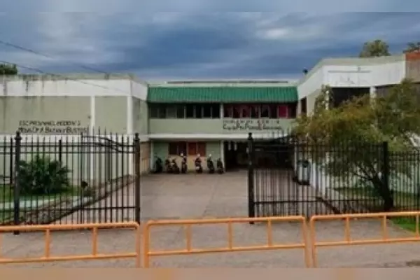 Un nene de 12 años llevó bolsitas de cocaína al colegio