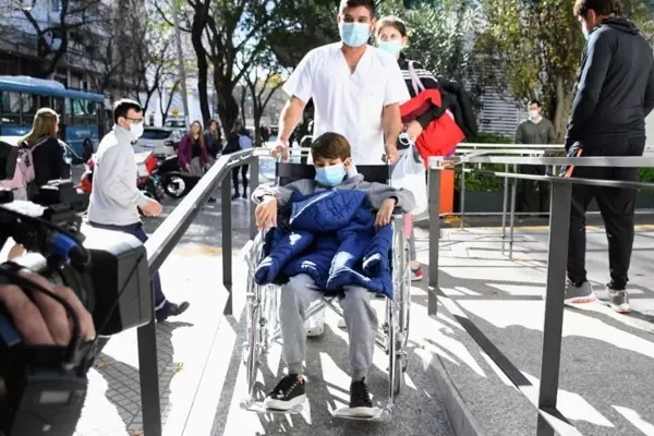 Recibió el alta el nene trasplantado de hígado por una hepatitis en Rosario