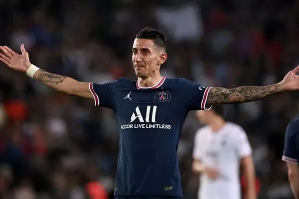 En medio del llanto Di María se despidió del PSG
