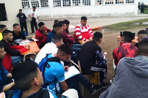 Taller de Historia con privados de libertad de 27 cárceles bonaerenses
