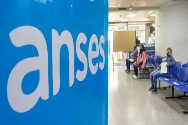 El sábado es el último día de inscripción al bono de $ 18.000 y Anses abrirá sus oficinas