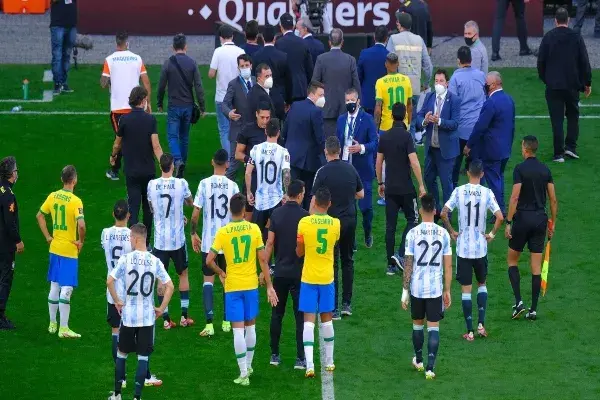 La FIFA rechazó la apelación de la AFA: el partido suspendido entre Argentina y Brasil deberá jugarse