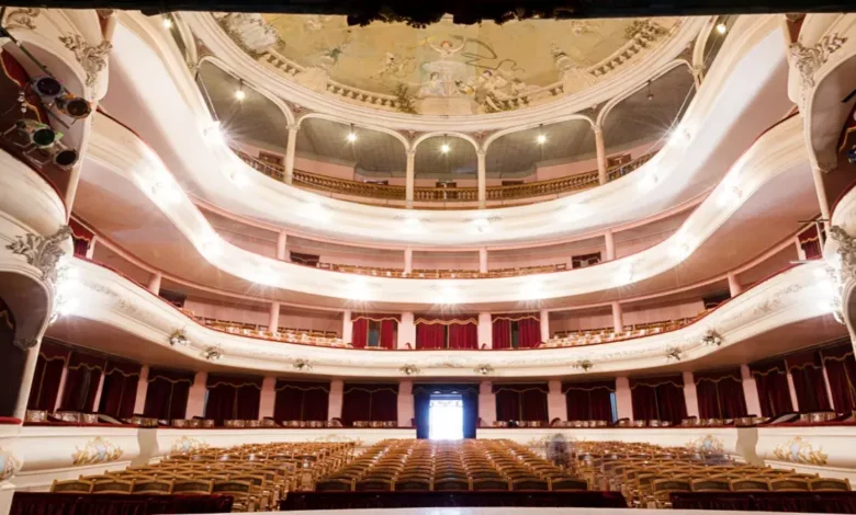 Función de gala por el 114° aniversario del Teatro Municipal