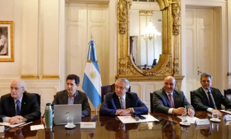 Desde el Gobierno mostraron preocupación por la escasez de reservas y analizan medidas