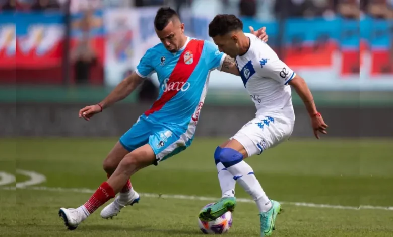 Vélez empato 2 a 2 ante Arsenal
